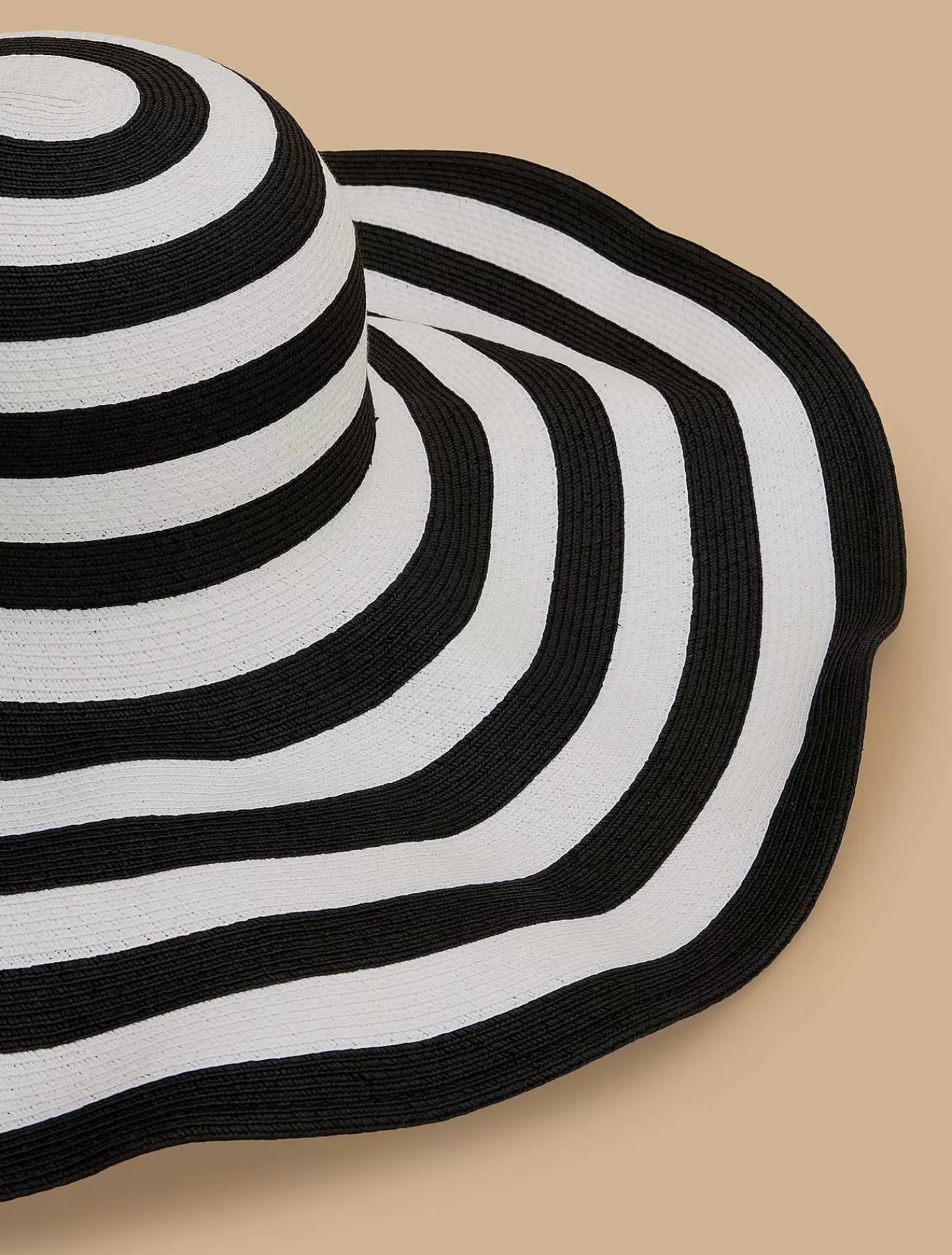 Cheap Chapeau Raye Bicolore Femmes Autres Accessoires