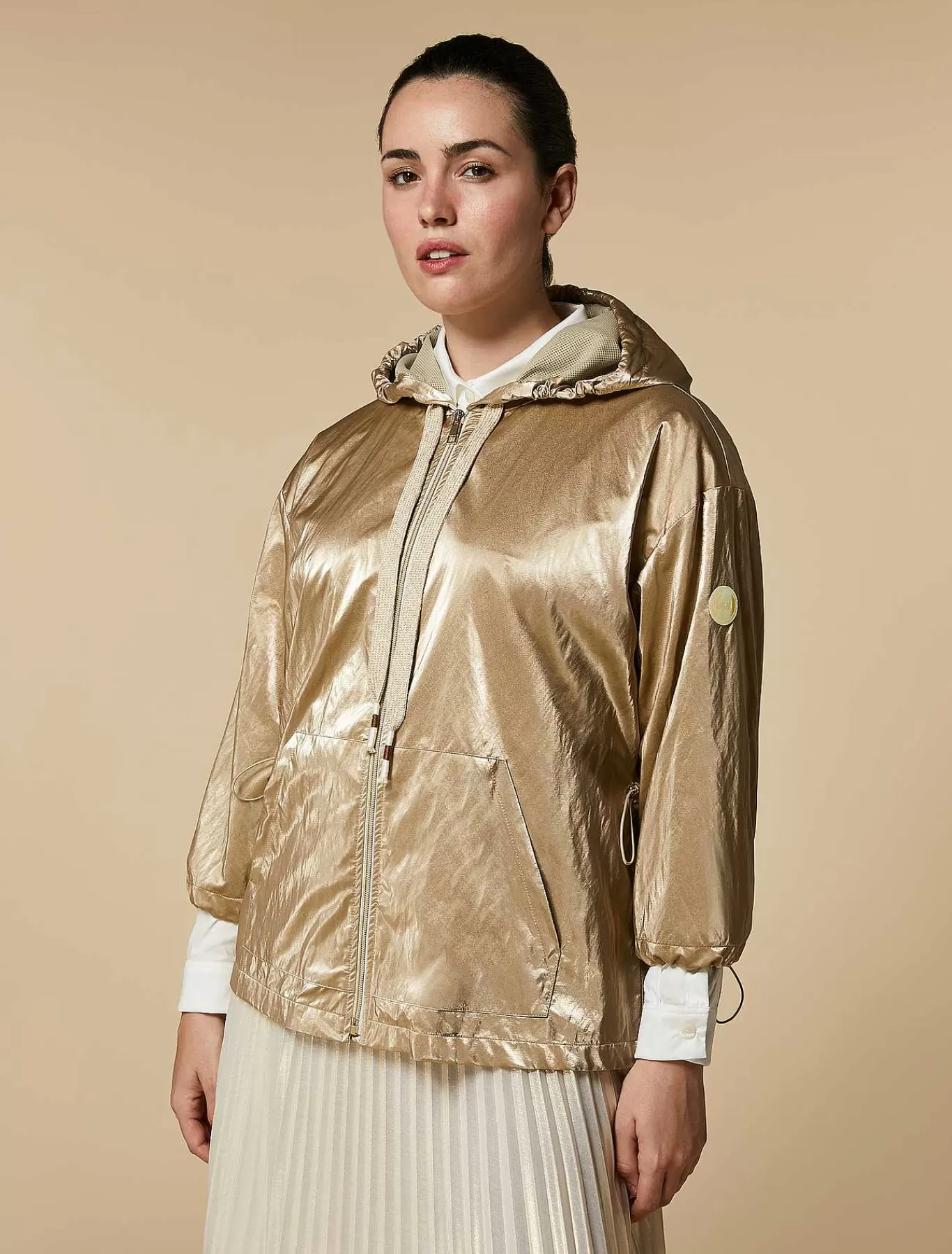 Store Impermeable En Tissu Enduit Femmes Manteaux Et Trenchs