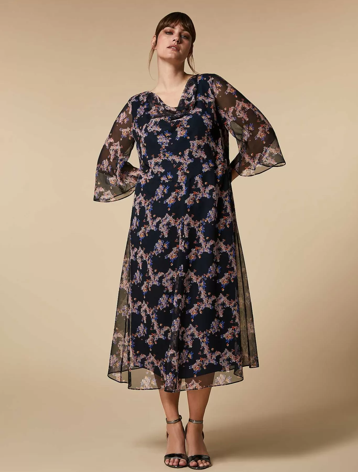 Shop Robe En Georgette De Soie Femmes Robes