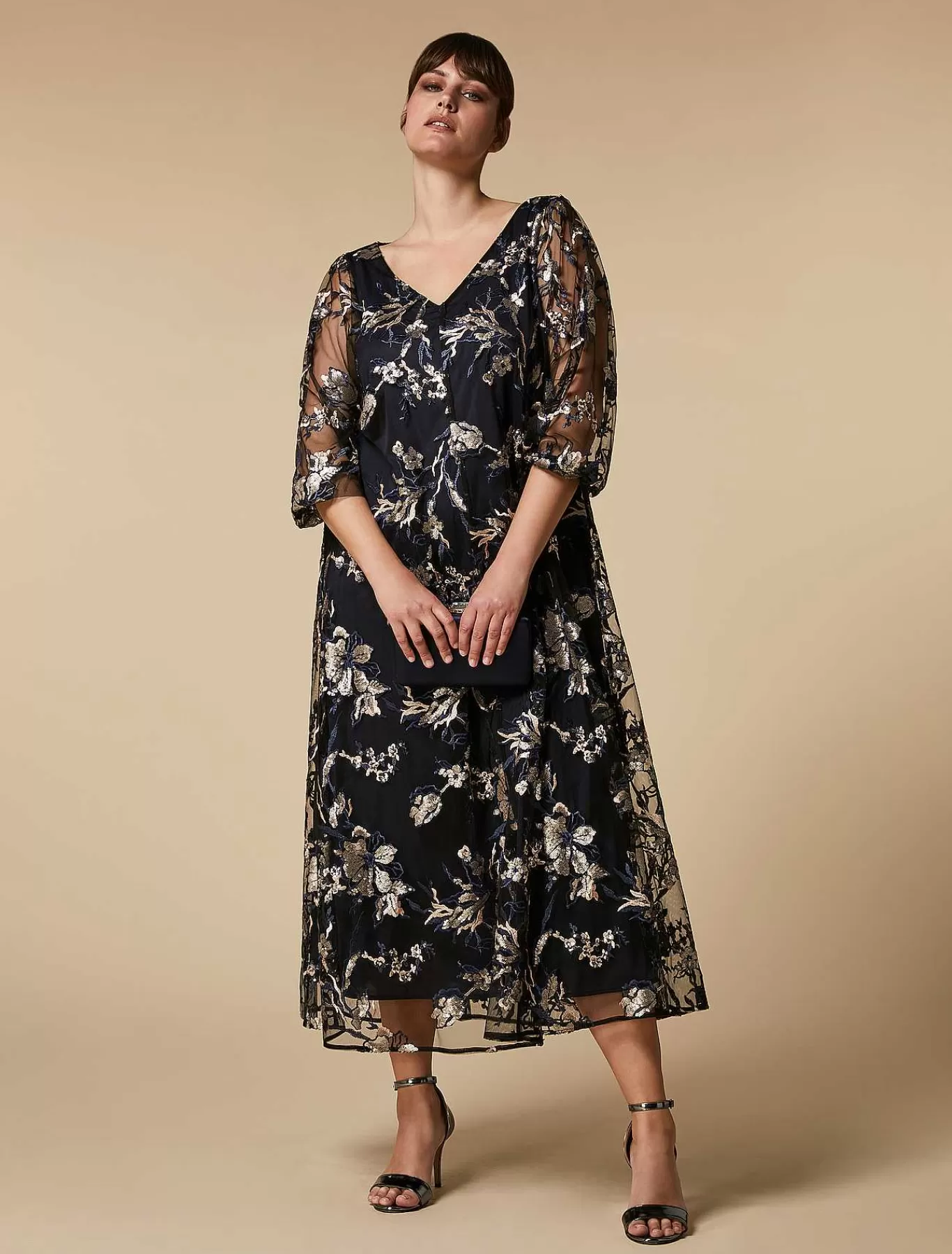 Best Sale Robe En Tulle Brodee Femmes Des Vêtements Formels